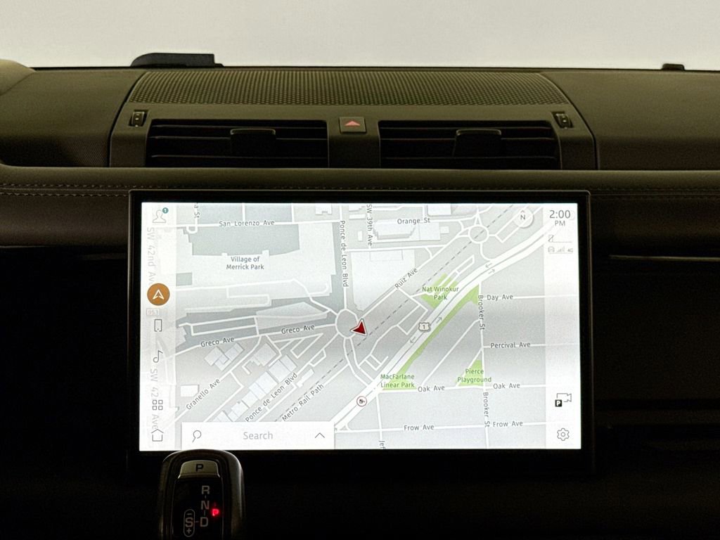 Used 2022 Land Rover Defender 110 V8 image 24