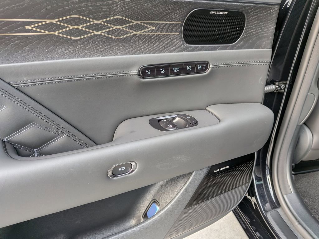 New 2026 Genesis G90 3.5T Prestige image 26