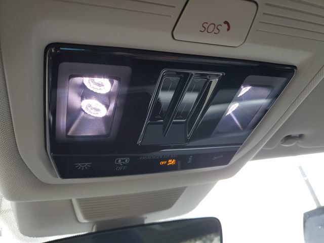 New 2026 Volkswagen Tiguan SE AWD/4WD image 30