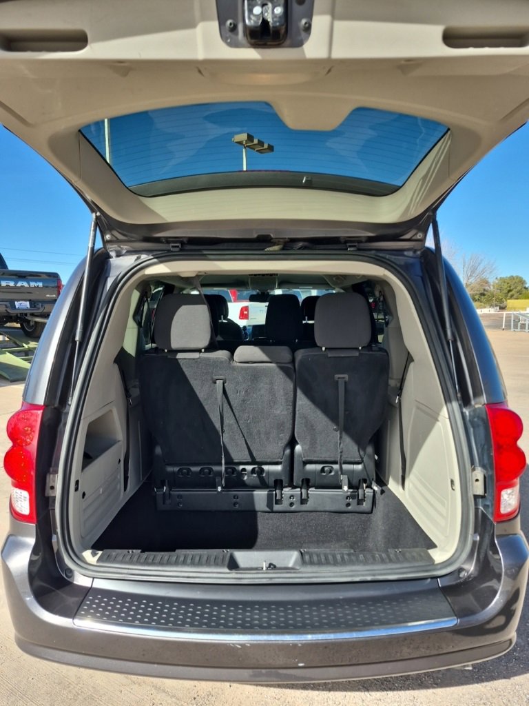 Used 2020 Dodge Grand Caravan SE w/ UConnect Hands-Free Group image 61