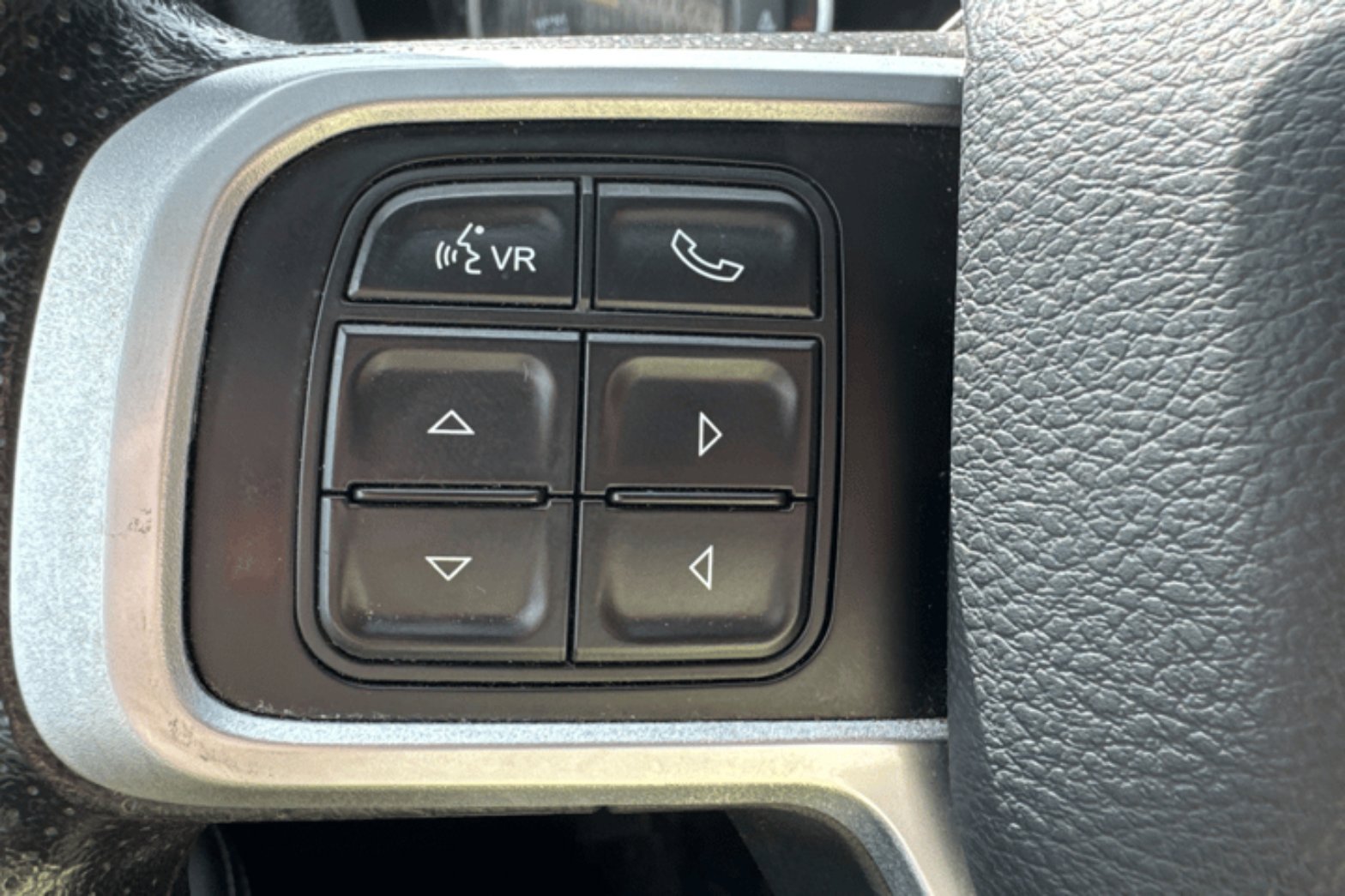 Used 2021 RAM 2500 Big Horn image 24