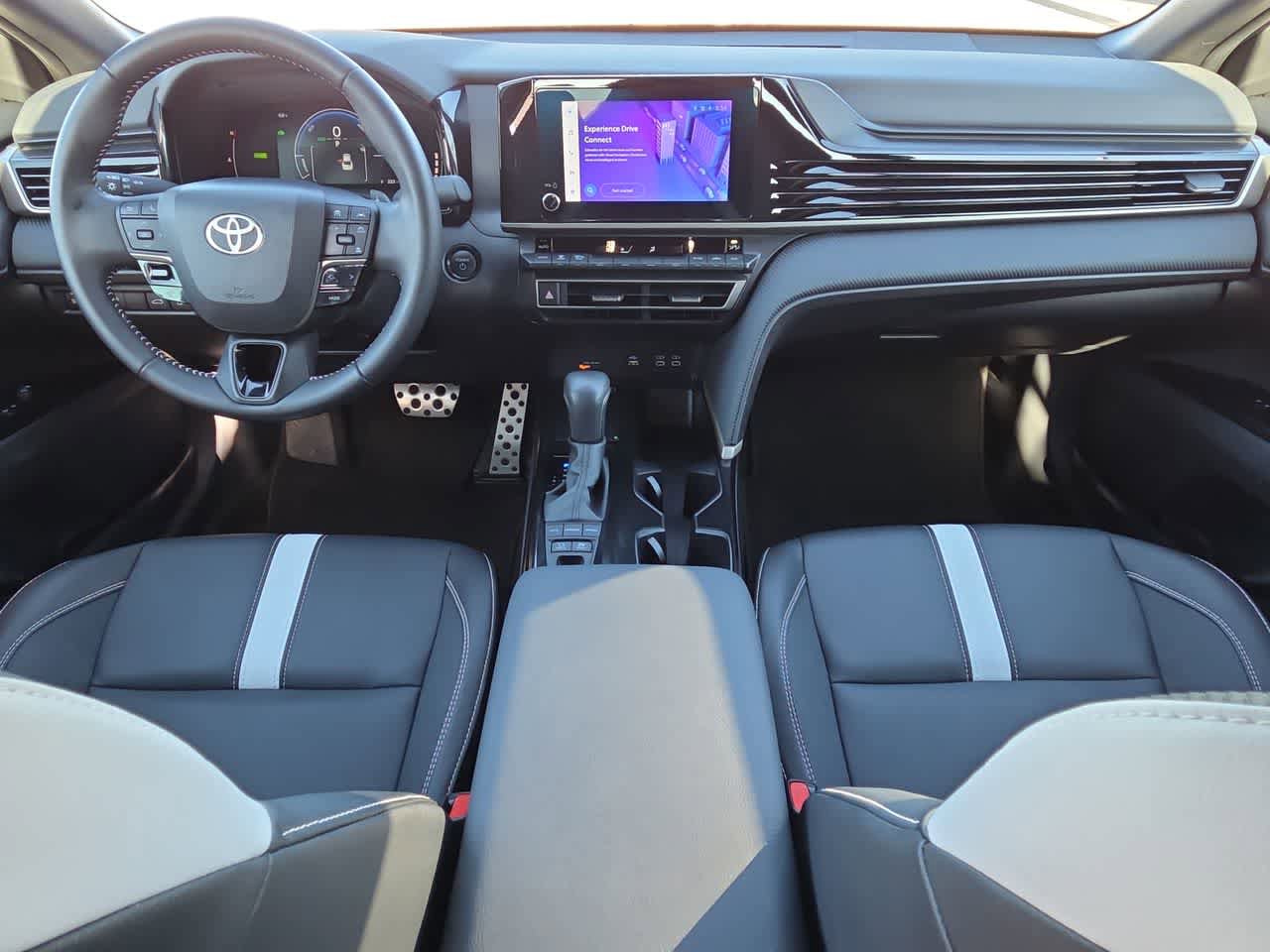Certified 2025 Toyota Camry SE w/ Convenience Package FWD image 14