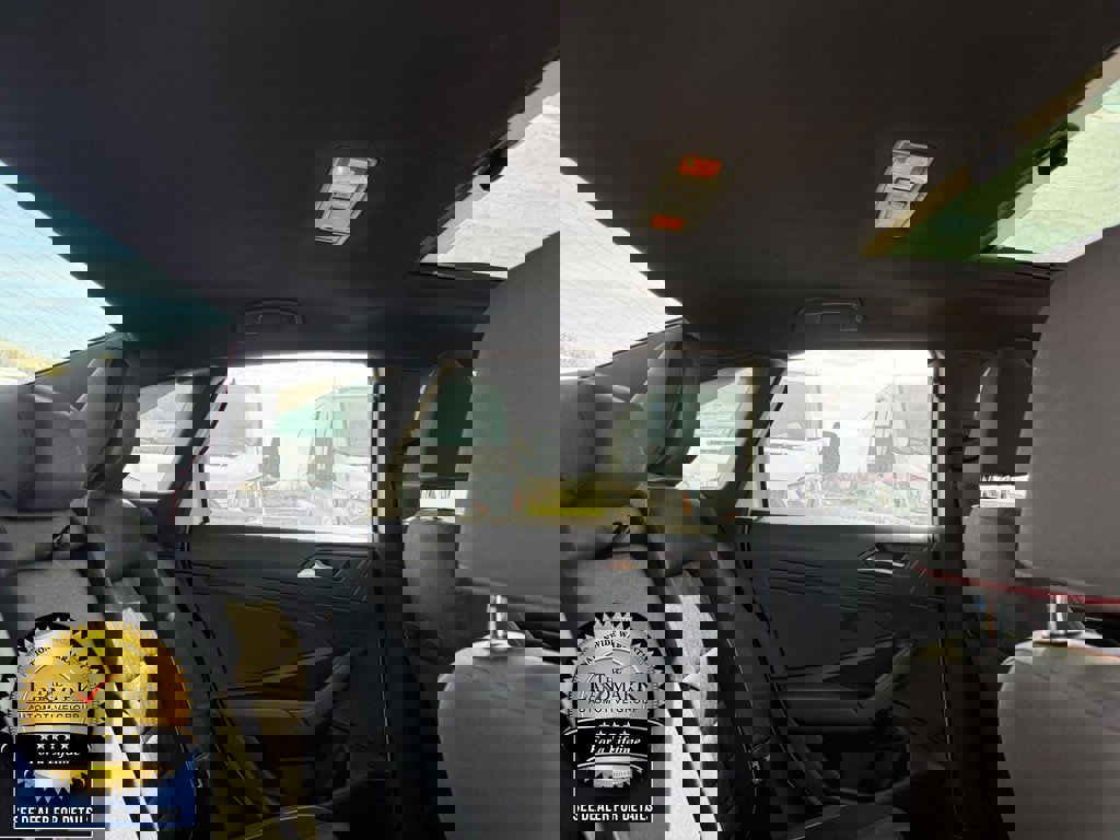 Used 2020 Volkswagen Jetta GLI Autobahn image 15