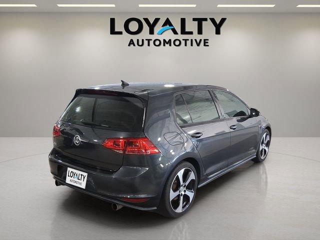 Used 2016 Volkswagen Golf 4-Door image 5