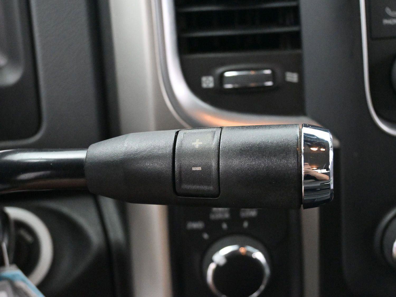 Used 2018 RAM 2500 SLT image 26