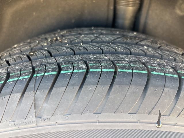 Used 2025 Buick Envista Preferred w/ Convenience I Package image 13