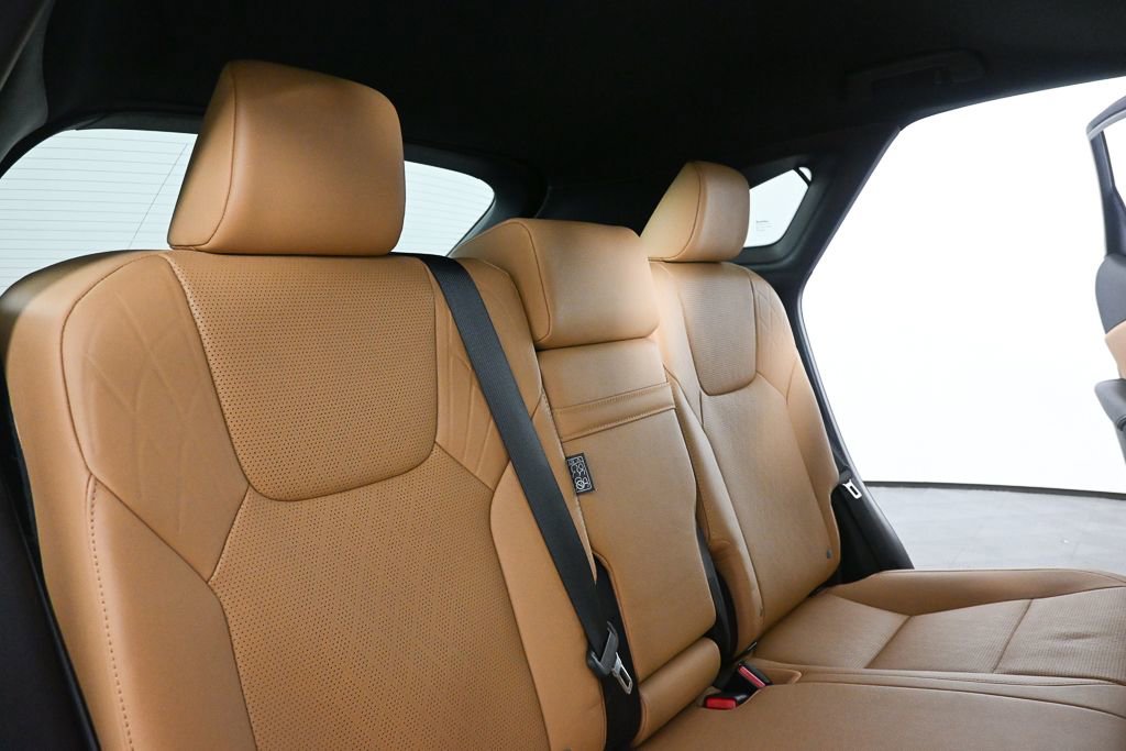 Used 2024 Lexus RX 350 w/ Technology Package AWD/4WD image 19