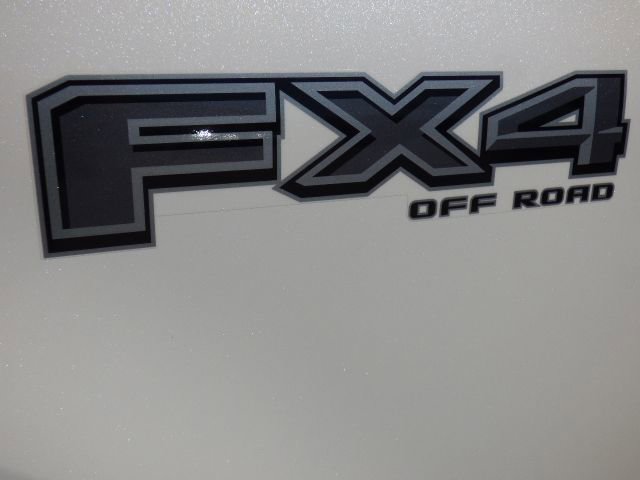 Used 2025 Ford F150 Platinum w/ FX4 Off-Road Package AWD/4WD image 13