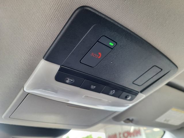 Used 2025 Nissan Sentra SV FWD image 24