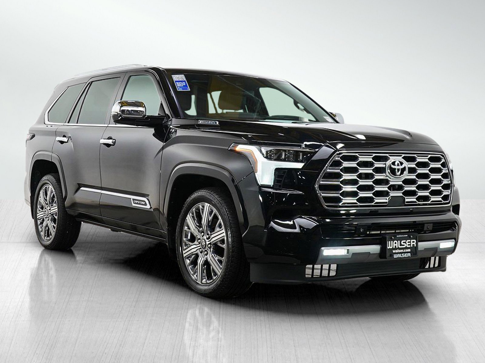 Used 2026 Toyota Sequoia Capstone AWD/4WD image 7