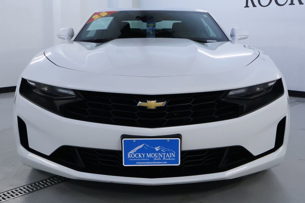 Used 2023 Chevrolet Camaro LT image 2