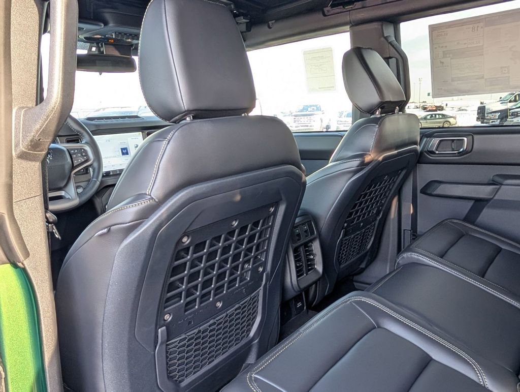 New 2025 Ford Bronco Badlands image 40