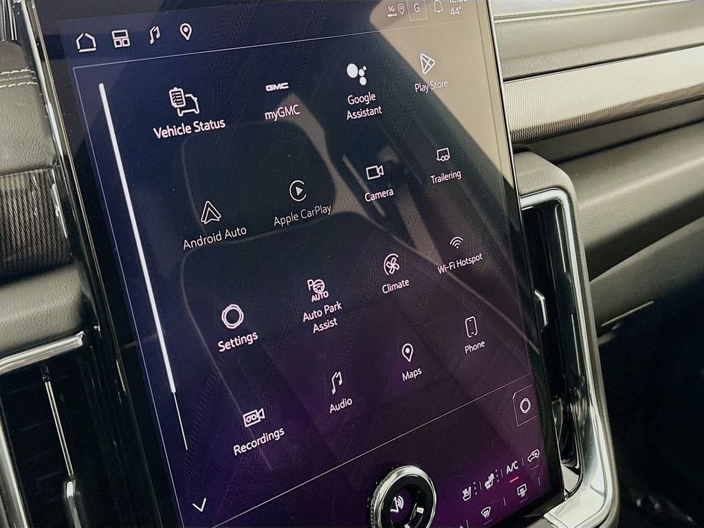 New 2026 GMC Yukon XL Elevation w/ Elevation Premium Package image 15