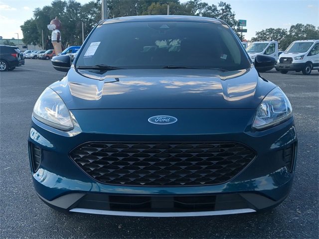 Used 2020 Ford Escape SE Sport image 3