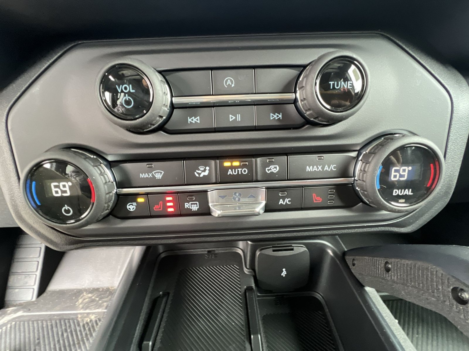 New 2025 Ford Bronco Badlands AWD/4WD image 55