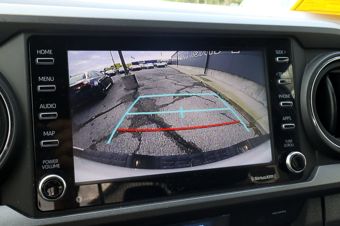 Used 2023 Toyota Tacoma TRD Off-Road image 12