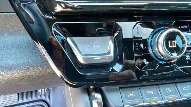 Used 2024 GMC Sierra 1500 AT4X image 21
