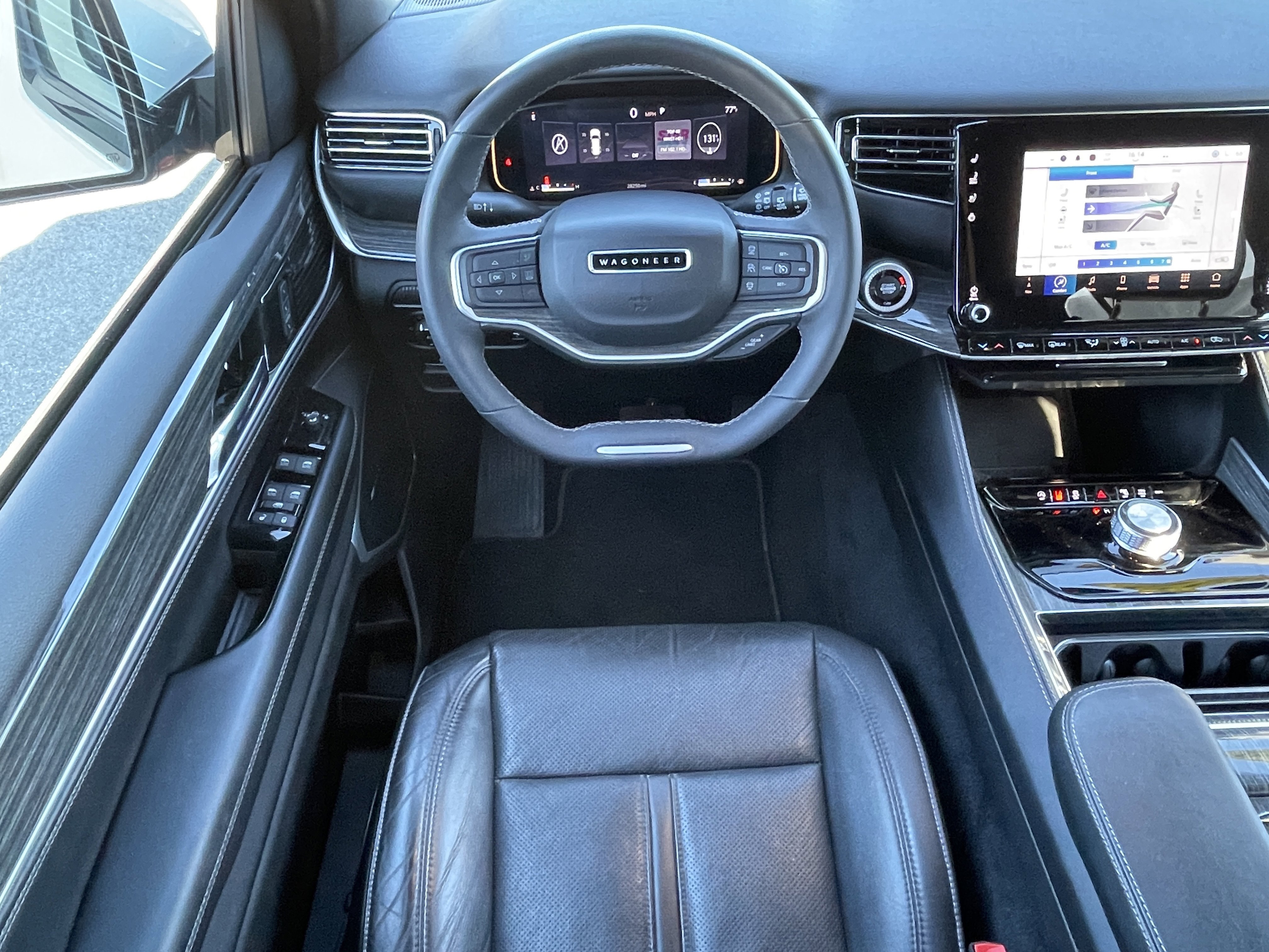 Used 2022 Jeep Wagoneer Series II image 20