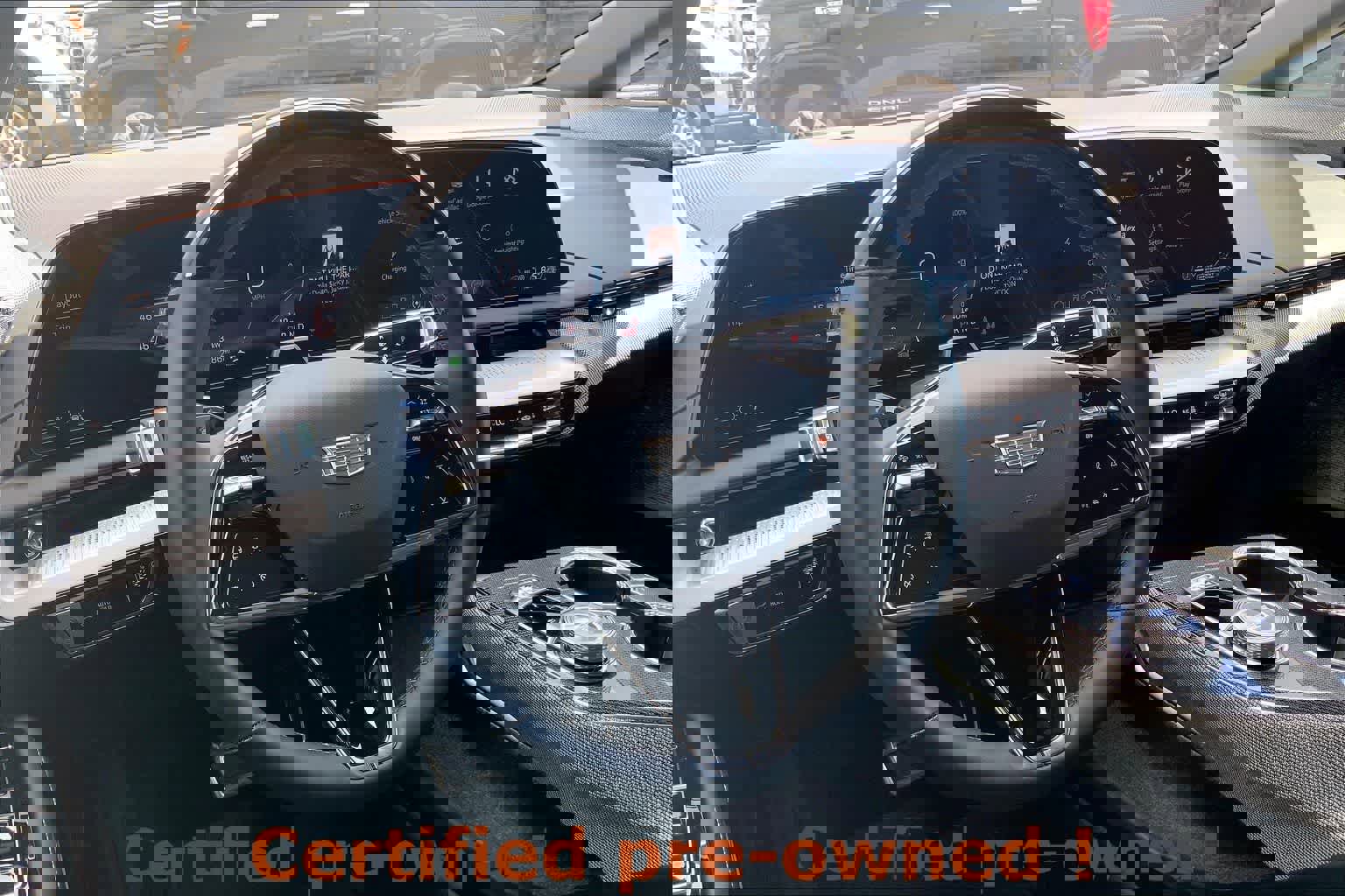 Certified 2025 Cadillac Optiq Sport 1 w/ LPO, ONYX Package image 3