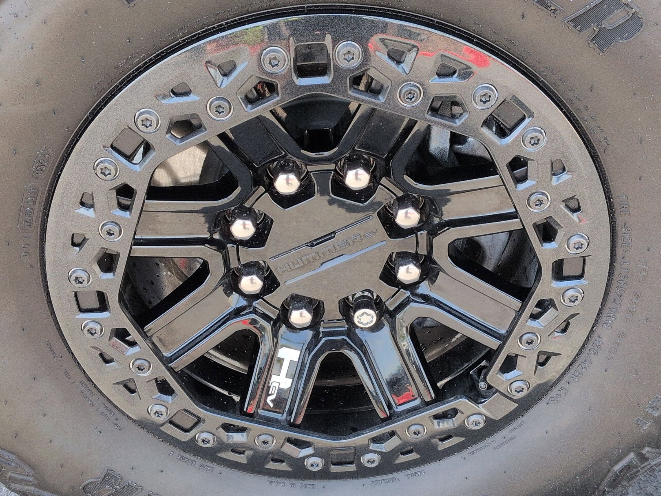 Used 2024 GMC Hummer EV 3X w/ Omega Edition AWD/4WD image 13