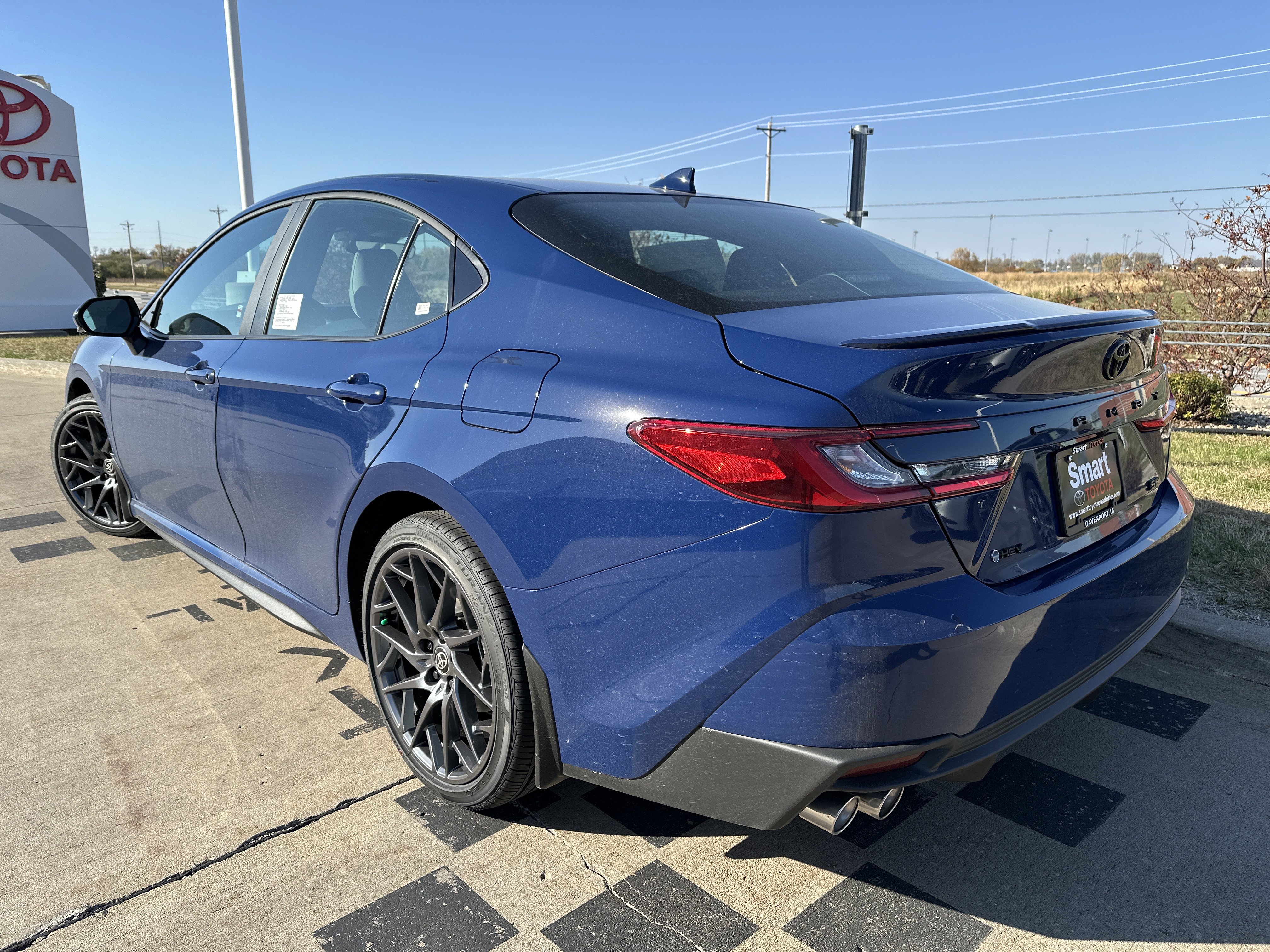 New 2026 Toyota Camry SE w/ Convenience Package FWD image 4
