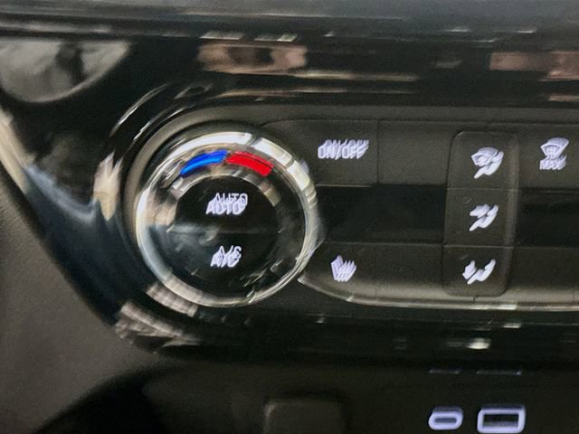 New 2026 Chevrolet Trax RS image 20