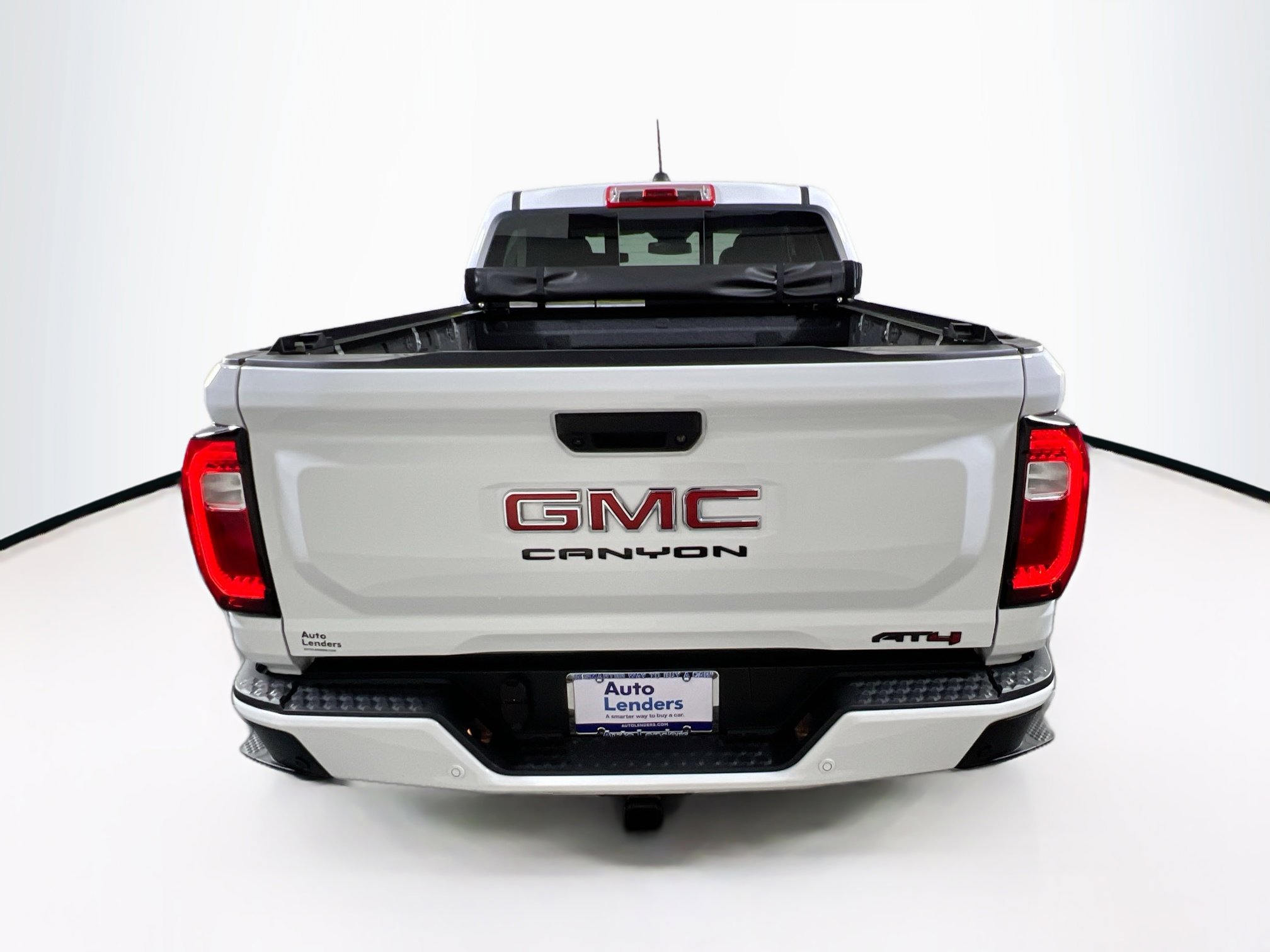 Used 2024 GMC Canyon AT4 w/ Technology Package AWD/4WD image 6