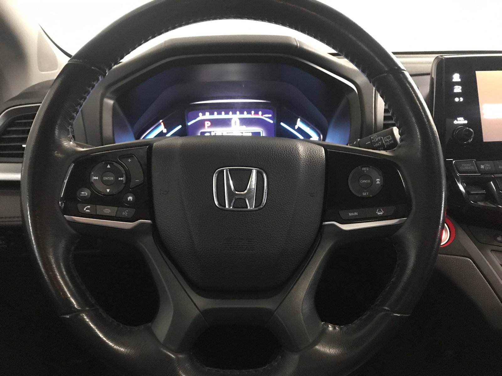 Used 2019 Honda Odyssey EX-L image 18