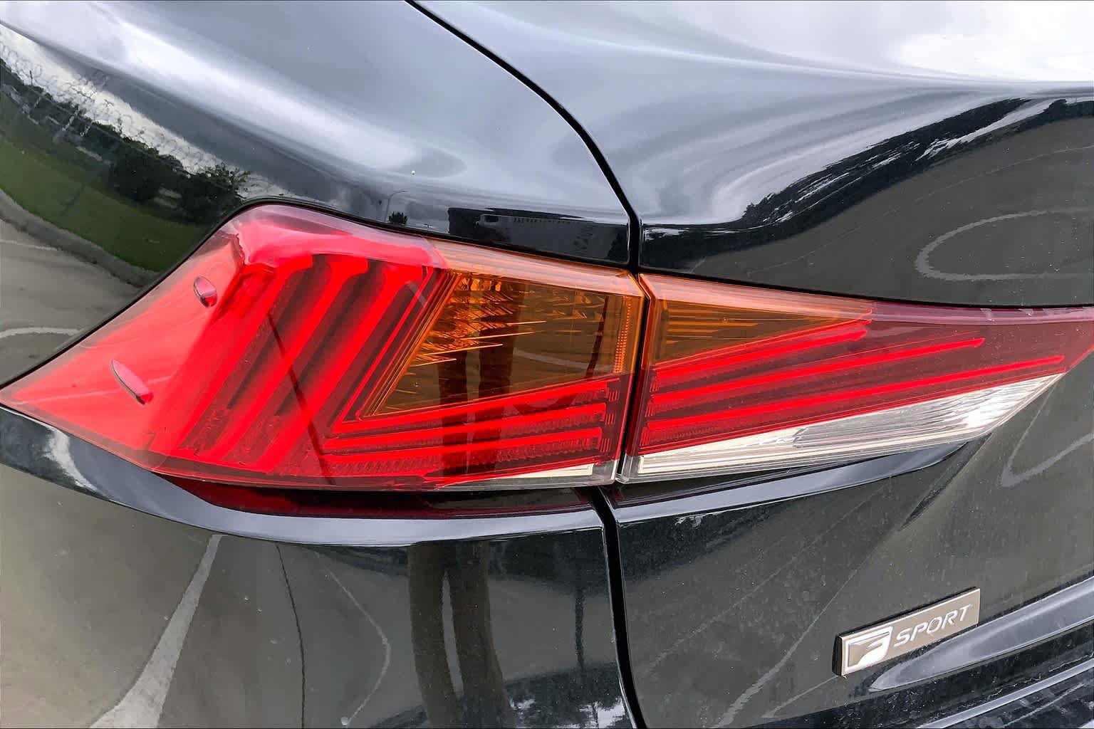 Used 2020 Lexus IS 300 F Sport w/ F Sport Package RWD image 29