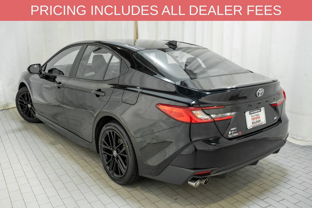 Certified 2025 Toyota Camry SE w/ Convenience Package AWD/4WD image 3