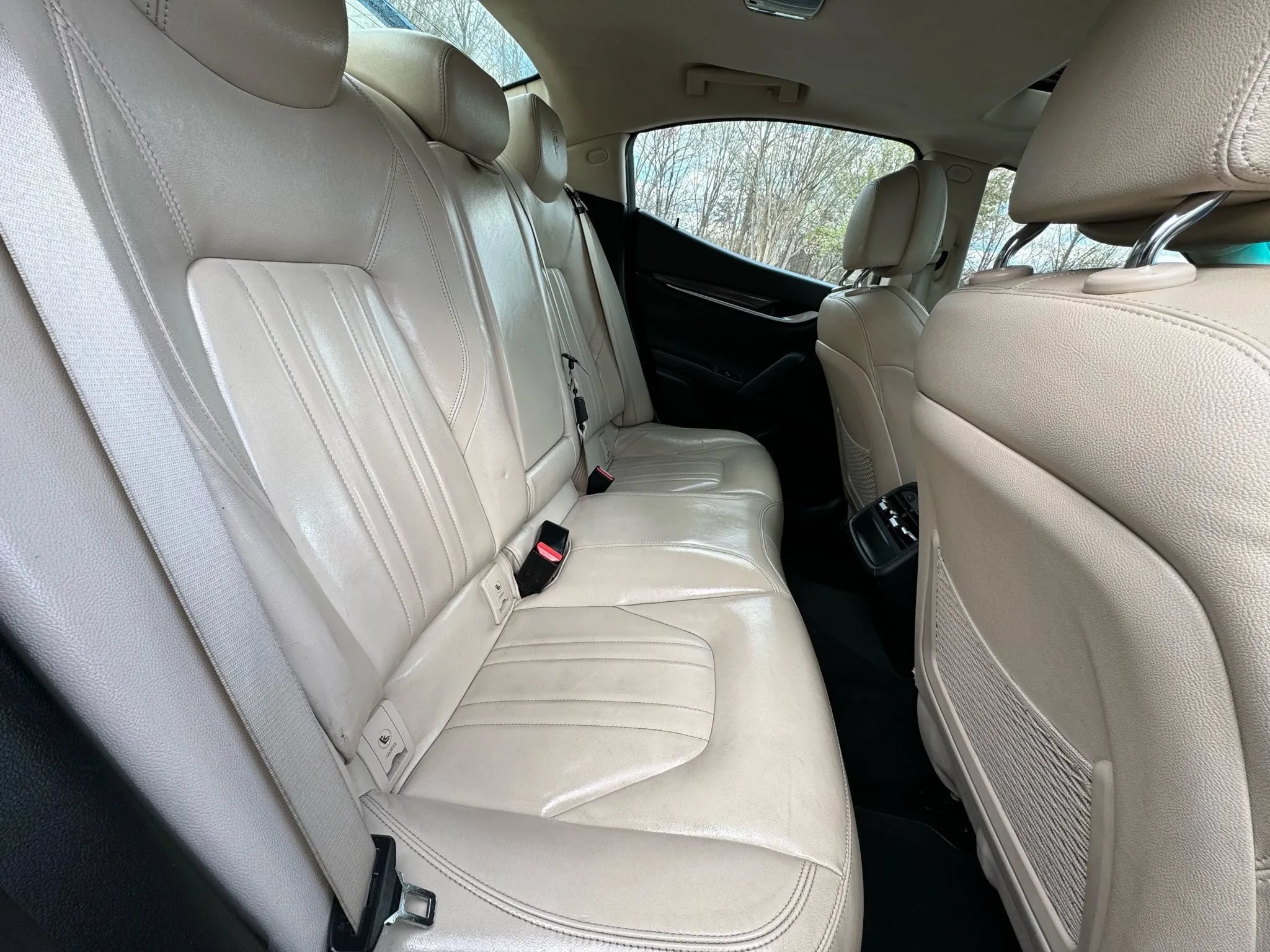 Used 2015 Maserati Ghibli RWD image 20
