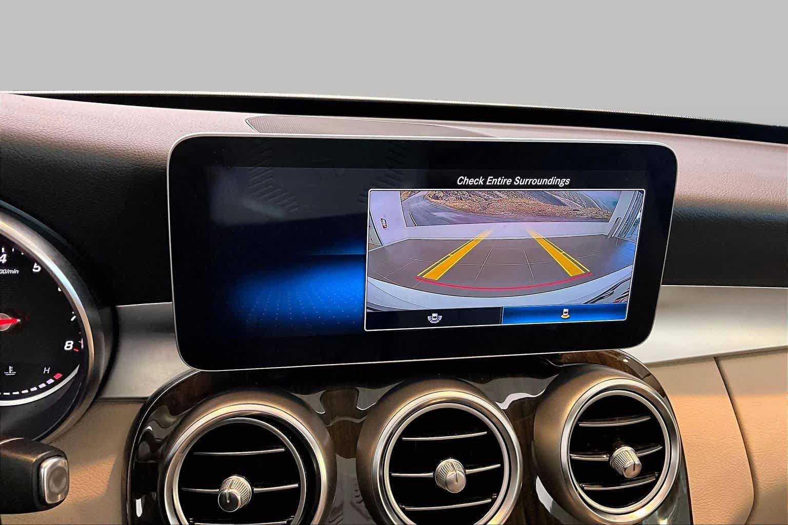 Used 2019 Mercedes-Benz C 300 Sedan image 28