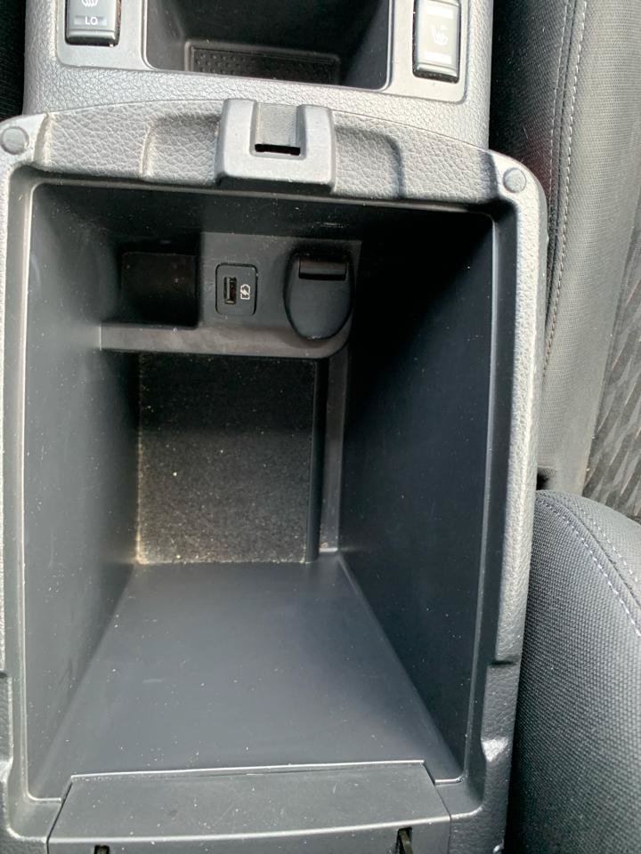 Used 2018 Nissan Rogue SV AWD/4WD image 17