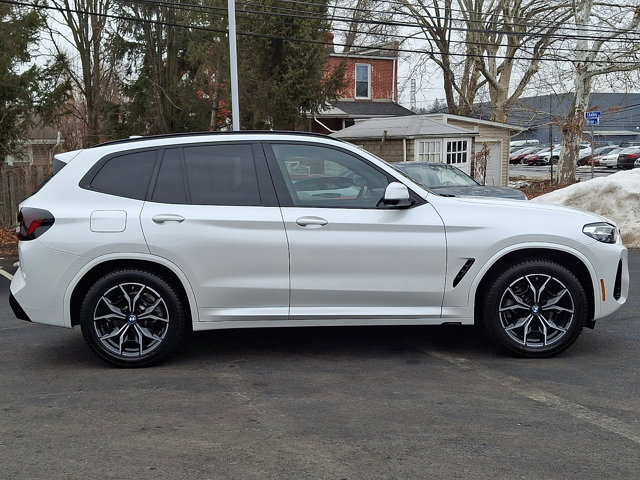 Used 2022 BMW X3 xDrive30i w/ M Sport Package 2 image 7