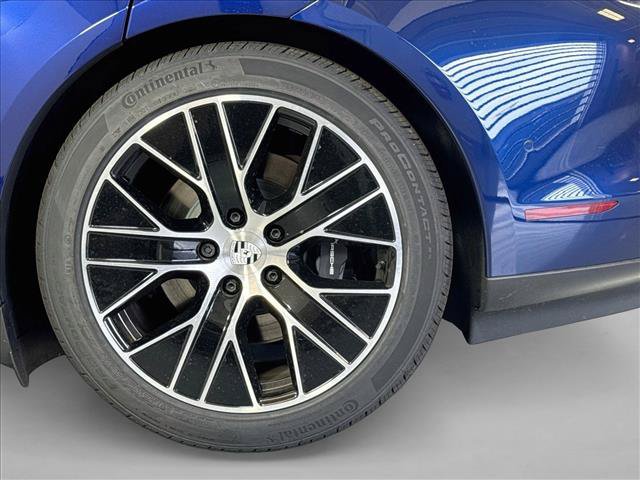 New 2026 Porsche Taycan RWD image 22