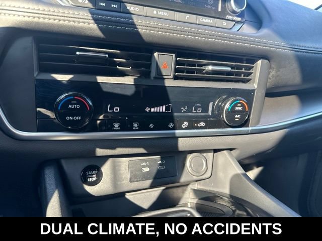 Used 2026 Nissan Rogue SV FWD image 3