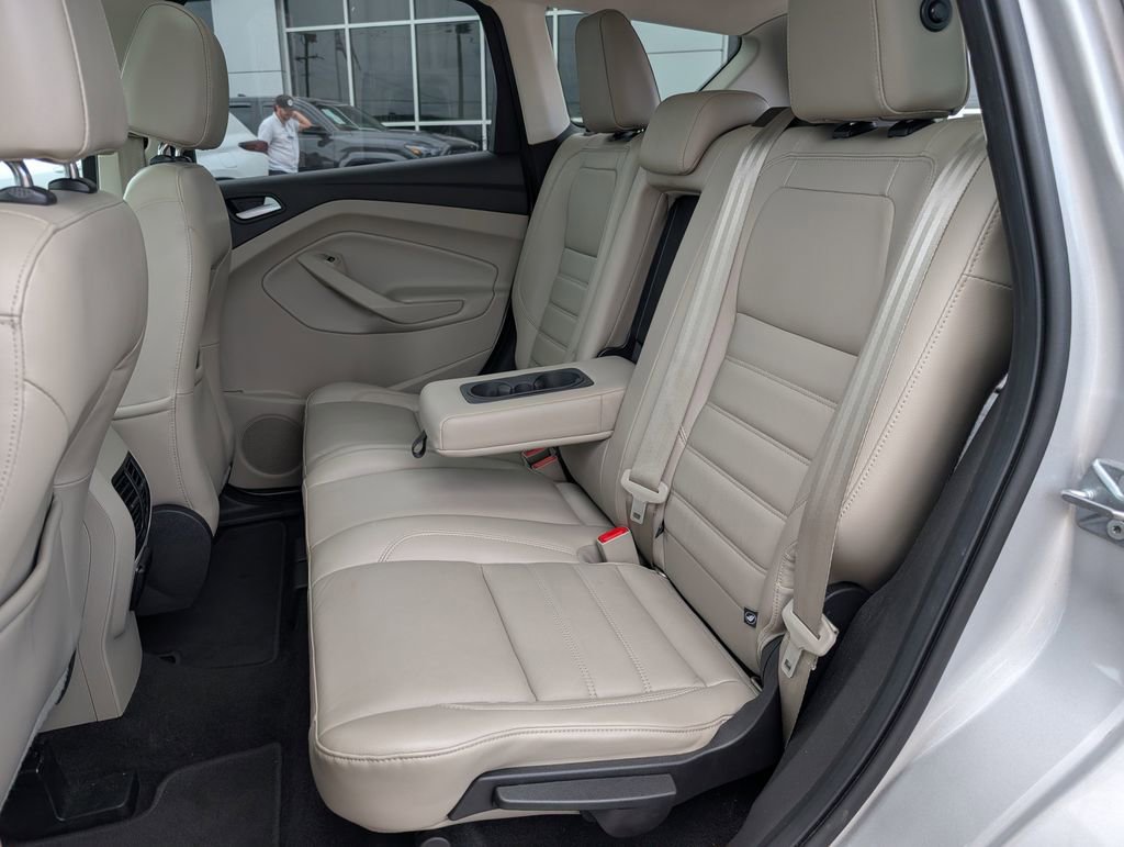 Used 2017 Ford Escape Titanium image 29