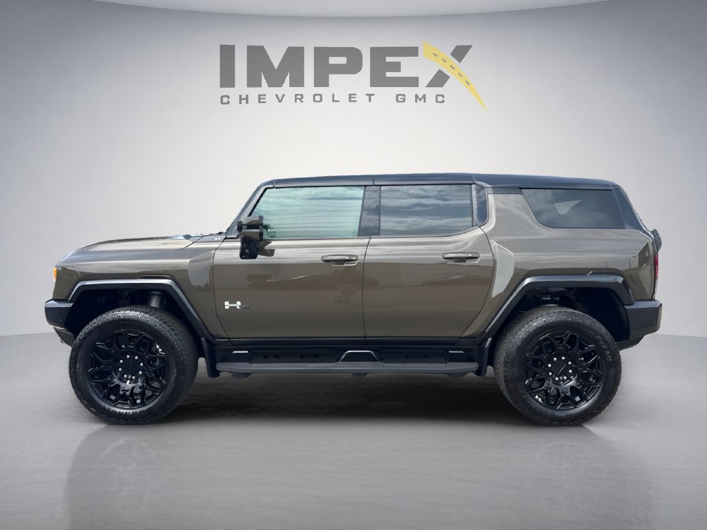 Used 2024 GMC Hummer EV 2X AWD/4WD image 2