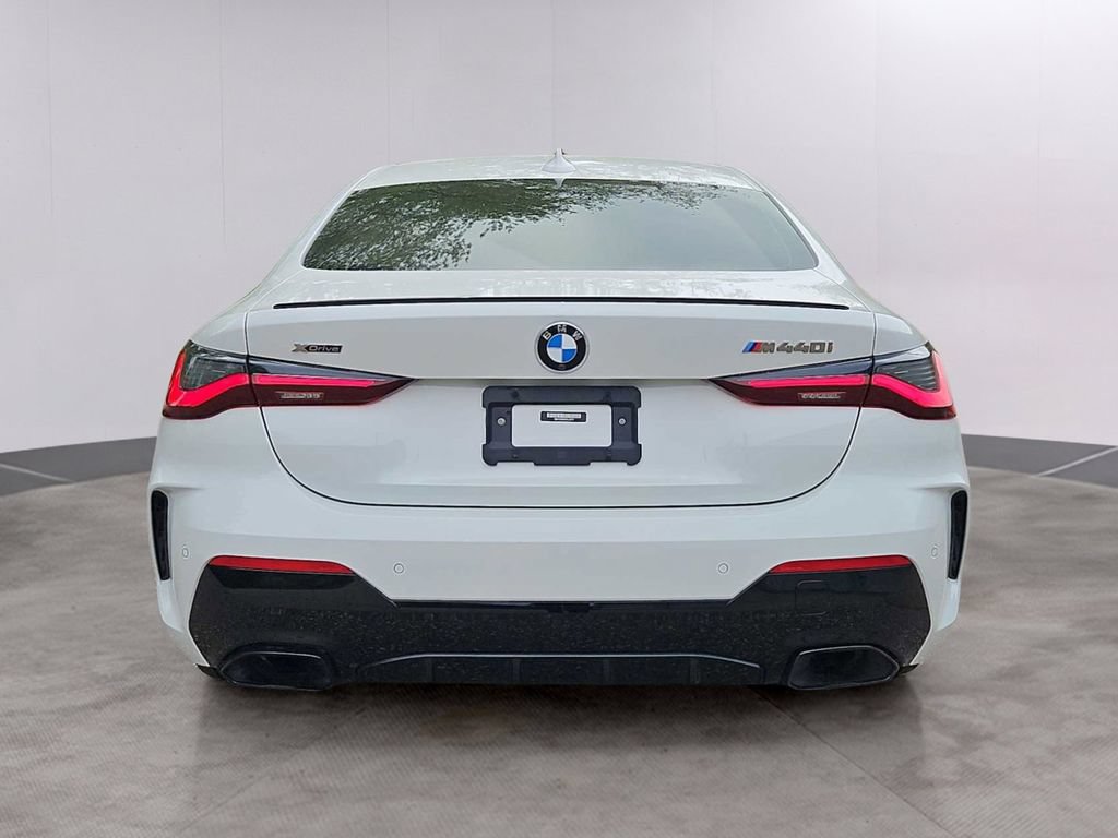 Used 2023 BMW 440i xDrive Coupe w/ Premium Package AWD/4WD image 5