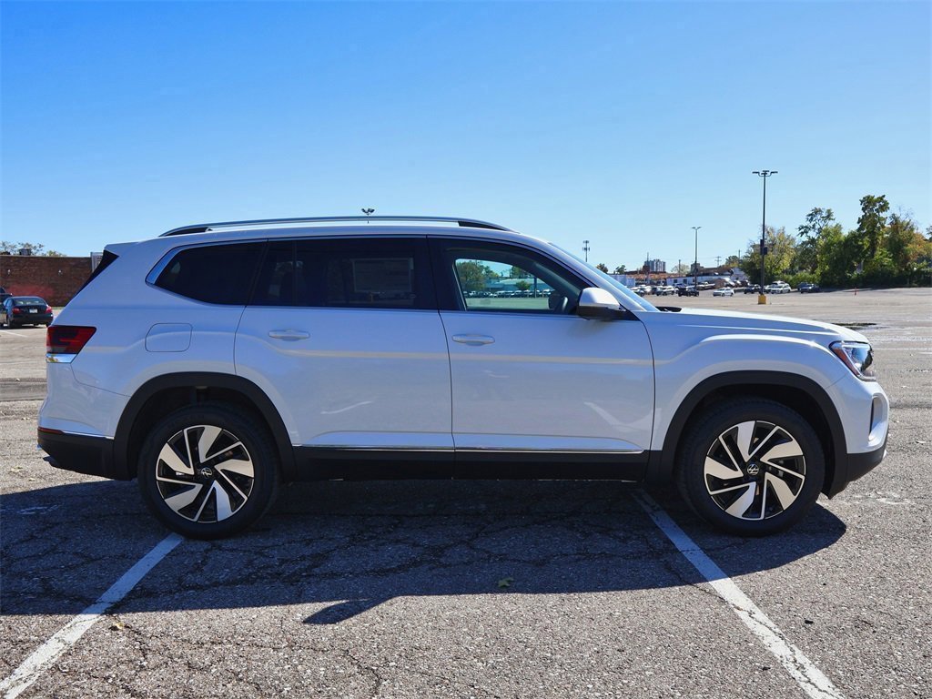 New 2026 Volkswagen Atlas SEL image 6