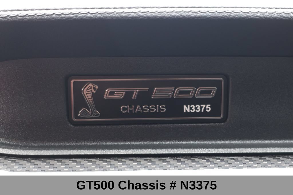 Used 2022 Ford Mustang Shelby GT500 w/ Carbon Fiber Track Pack RWD image 8