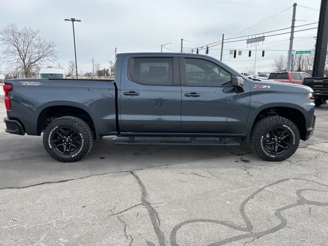 Used 2021 Chevrolet Silverado 1500 LT Trail Boss w/ Convenience Package II image 4