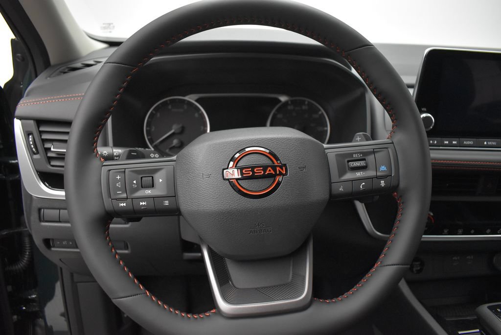 New 2026 Nissan Rogue SV AWD/4WD image 15