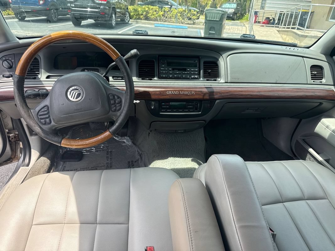 Used 2003 Mercury Grand Marquis LS RWD image 4