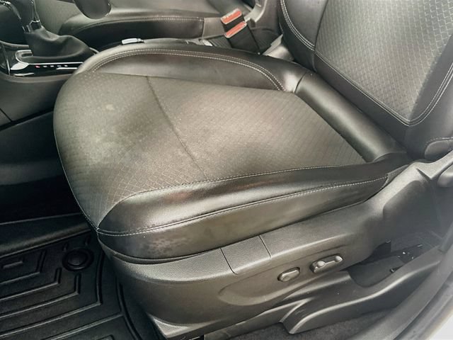 Used 2019 Buick Encore Sport Touring FWD image 10