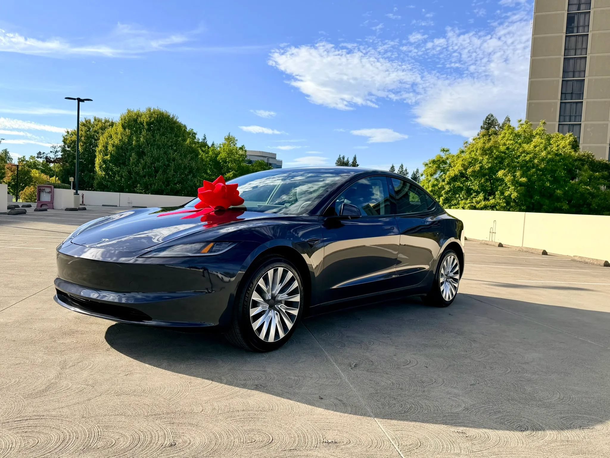 Used 2025 Tesla Model 3 Long Range RWD image 30