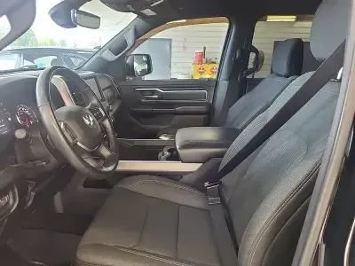Used 2019 RAM 1500 Big Horn AWD/4WD image 7