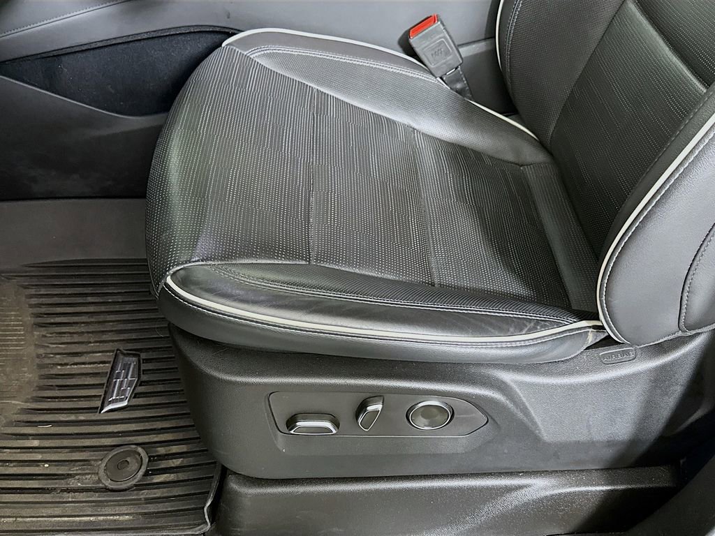 Used 2024 Cadillac Escalade ESV Premium Luxury w/ LPO, Floor Liner Package image 20