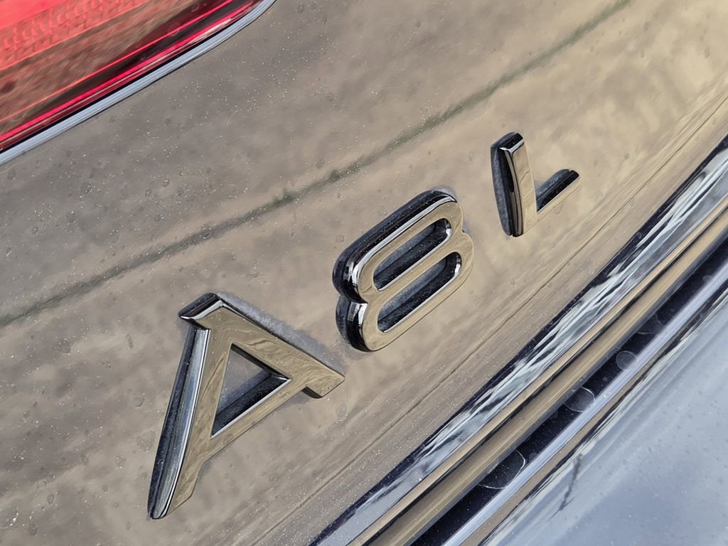Certified 2022 Audi A8 L 3.0T image 15