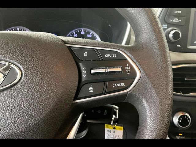 Used 2020 Hyundai Santa Fe SE image 12